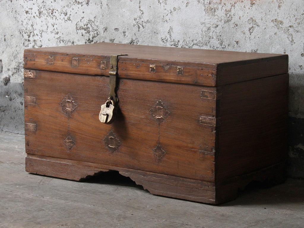 storage chest wooden storage