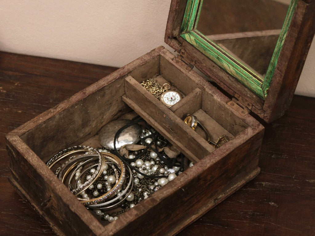 vintage jewellery box
