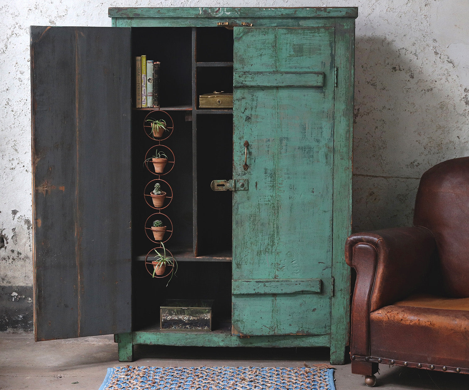 Vintage Wardrobes The Perfect Wardrobe » Scaramanga Blog