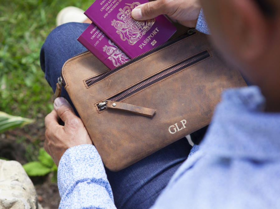 personalised travel wallet