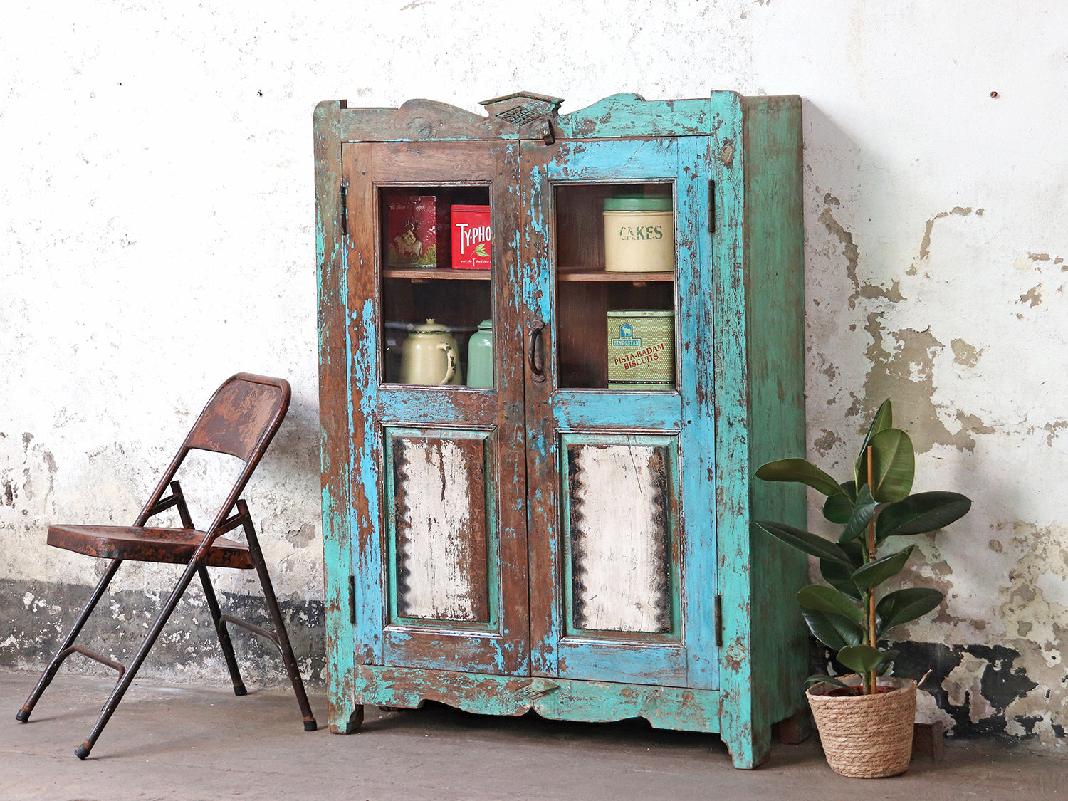 How to create and style a Vintage Kitchen